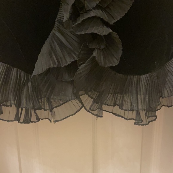 Vintage black velvet w/ lace collar blouse jacket - Picture 4 of 8